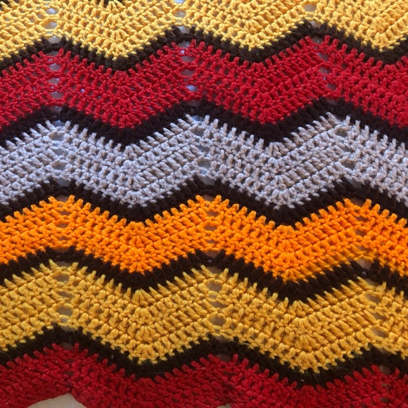 Preloved Handmade crochet chevron Afghan colourful blanket - Picture 5 of 6